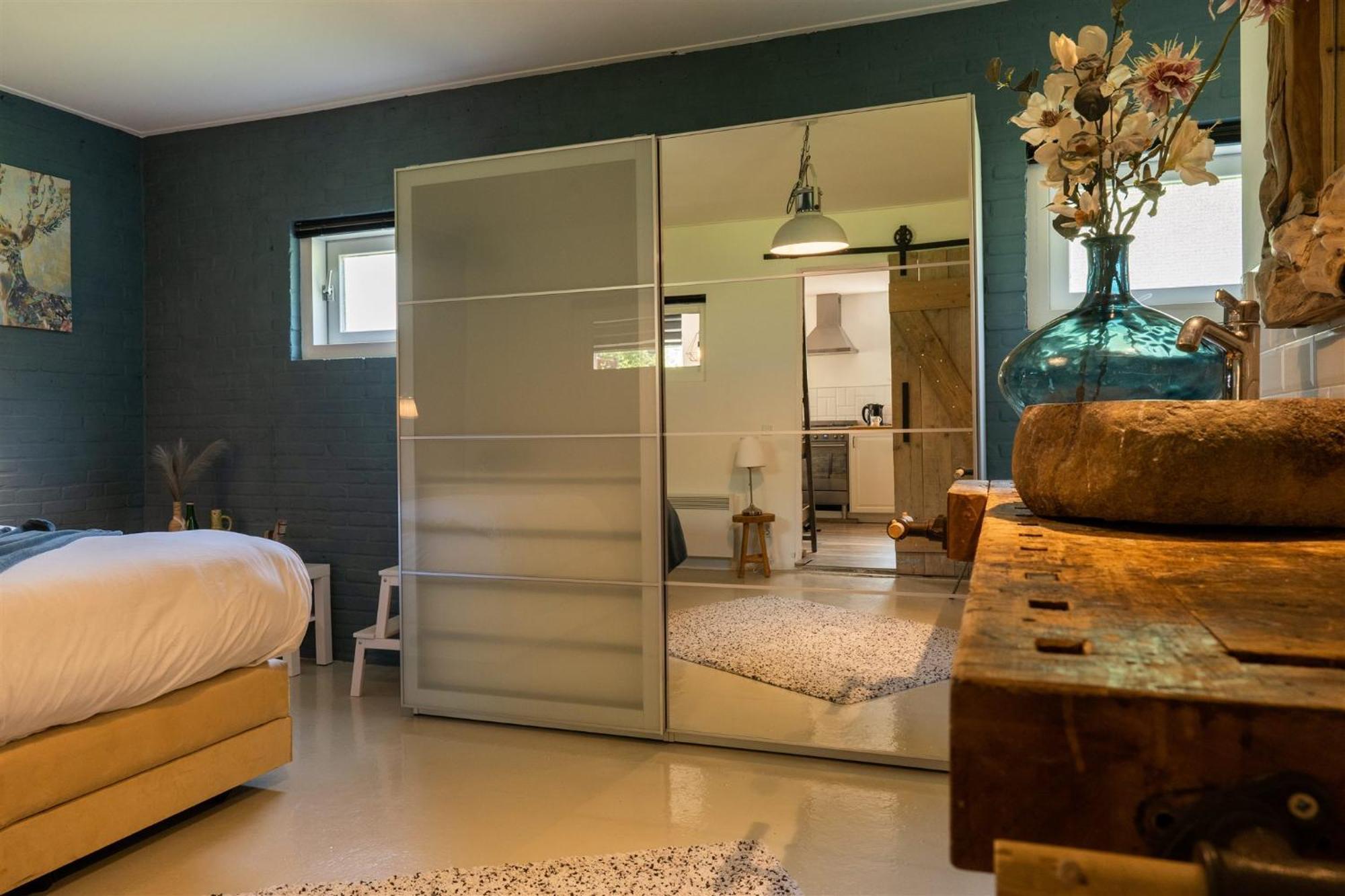Vakantiewoning Le Garaazje 'S-Gravendeel Ngoại thất bức ảnh