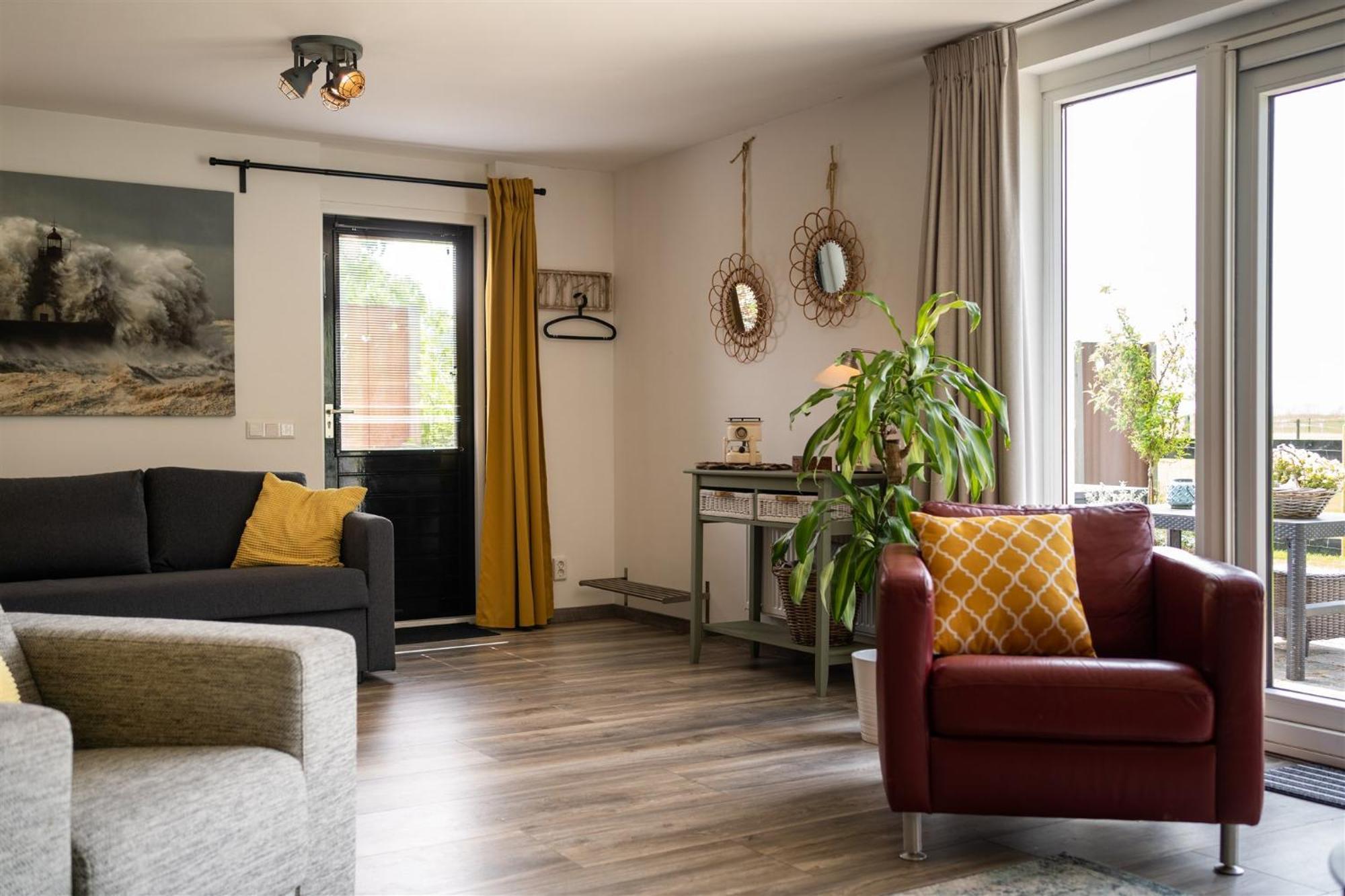 Vakantiewoning Le Garaazje 'S-Gravendeel Ngoại thất bức ảnh